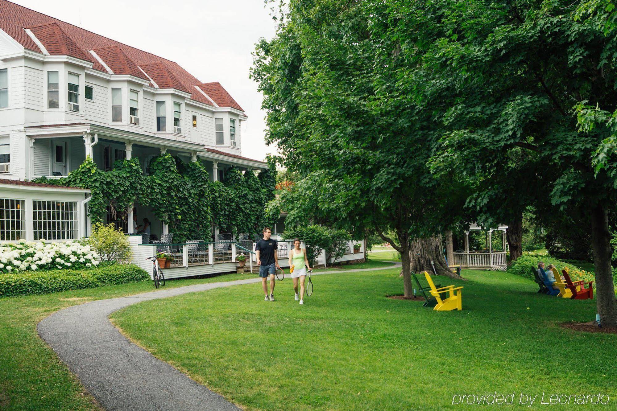 Basin Harbor Hotel Vergennes Bagian luar foto