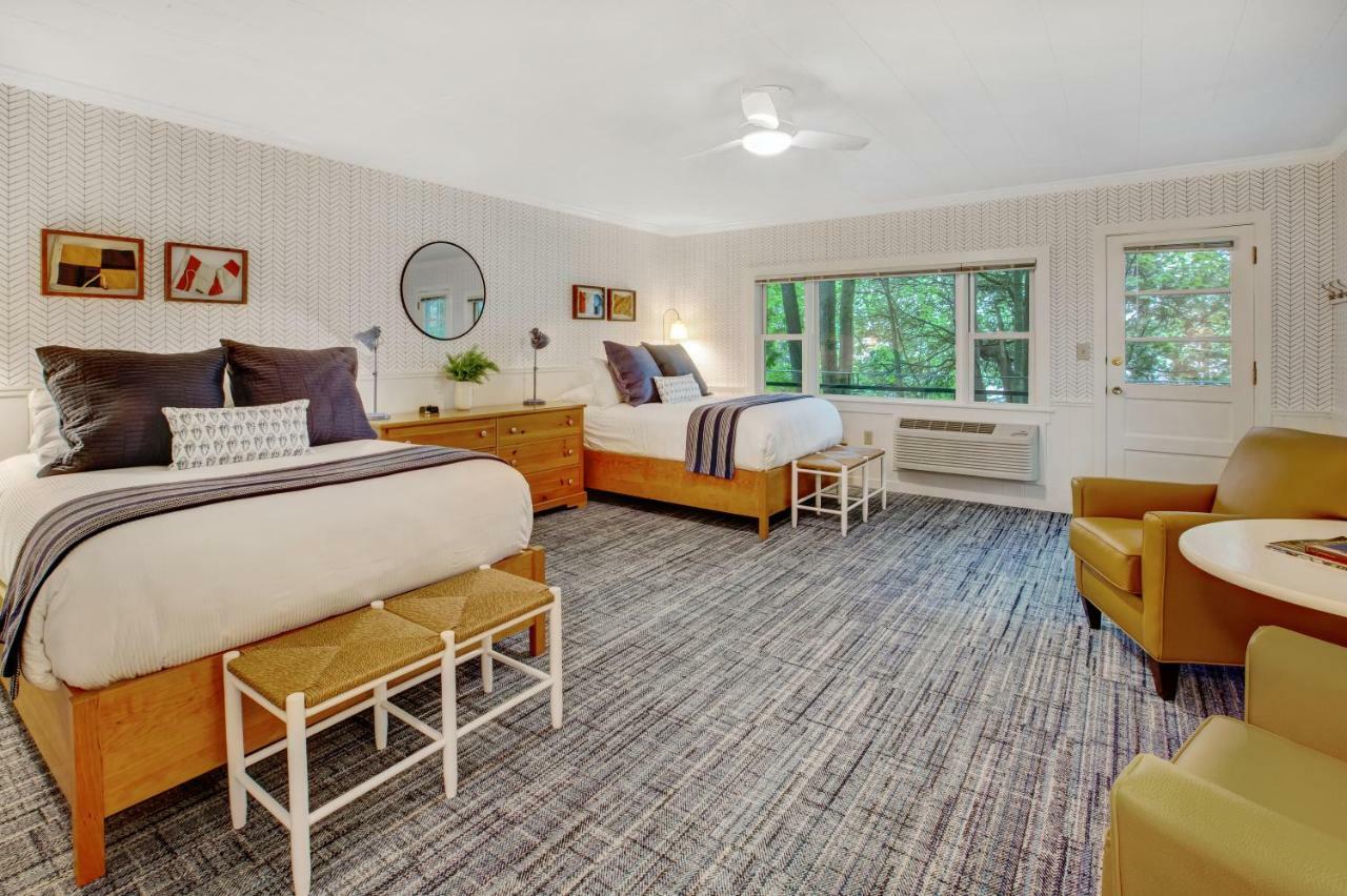 Basin Harbor Hotel Vergennes Bagian luar foto