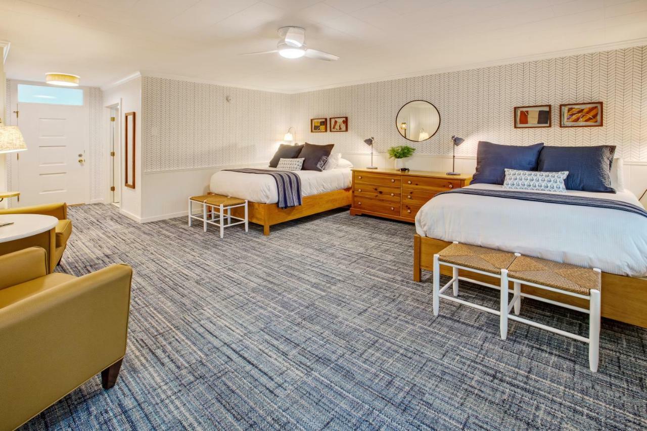 Basin Harbor Hotel Vergennes Bagian luar foto